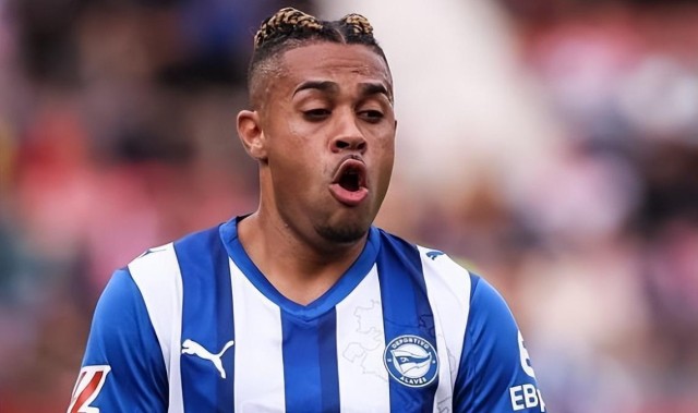 前皇马7号彻底沉沦，4年西甲颗粒无收沦为废柴，身价仅剩80万欧