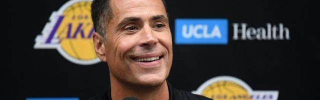 芒果体育-文霍斯特：湖人积极问价补强侧翼 庄神或买断加盟